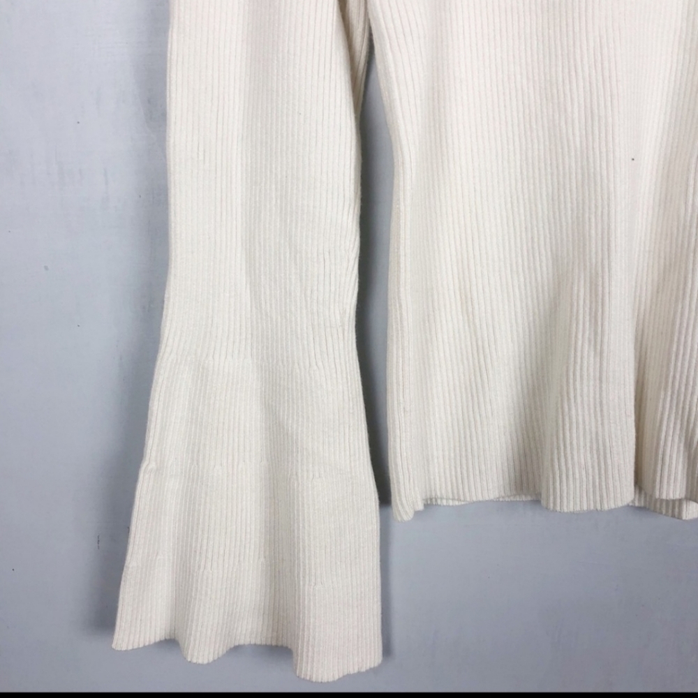 SOLDA🚫Anthropologie MOTH bell sleeve turtleneck - Picture 8 of 8